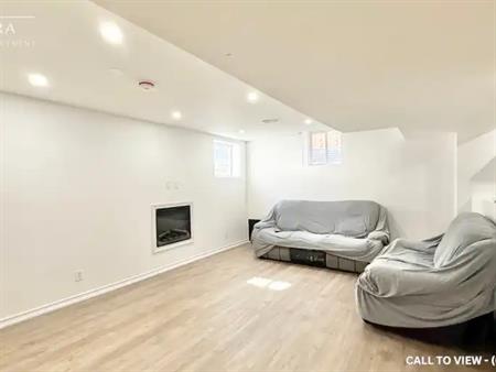 2-15 Sleepy Hollow Pl, Whitby, Ontario L1R 0E4 | 15 Sleepy Hollow Place, Whitby