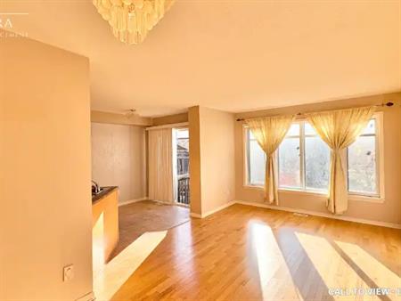 292 Goldridge Dr, Ottawa, Ontario K2T 1L1 | 292 Goldridge Drive, Ottawa