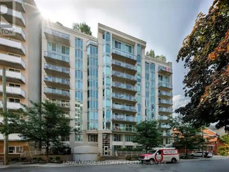 203 - 138 SOMERSET STREET W | 203 - 138 SOMERSET STREET W, Ottawa