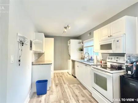 3-323 Main St, Cambridge, Ontario N1R 1Y4 | 323 Main Street, Cambridge