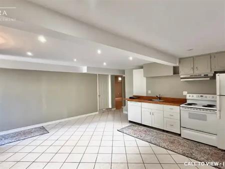 2-218 Forestwood Dr, Kitchener, Ontario N2N 1B9 | 218 Forestwood Drive 2, Kitchener