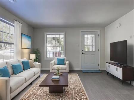 Solaris I - 125 Village Green #11319 | 125 Village Green Square, Scarborough