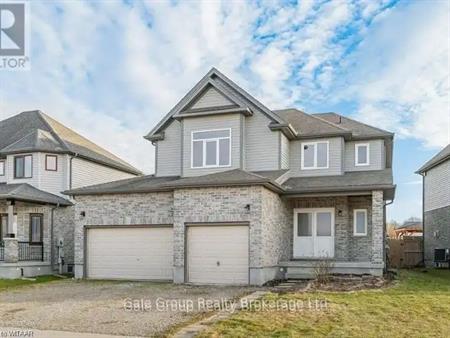 BASEMENT APARTMENT - 246 MUNNOCH BOULEVARD | BASEMENT APARTMENT - 246 MUNNOCH BOULEVARD, Woodstock