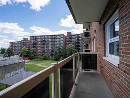 2 CH - 1 SDB - Gatineau - $1,212 /mo