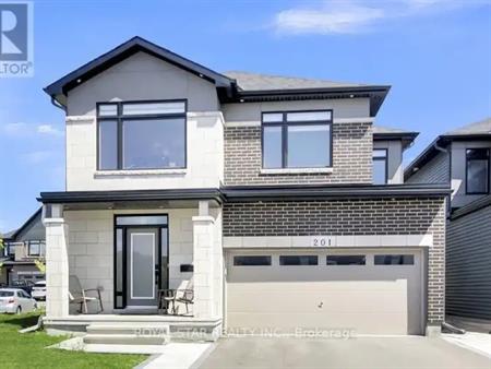 201 REISLING WAY | 201 REISLING WAY, Ottawa