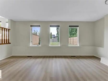 1187 Potter Greens Dr NW | 1187 Potter Greens Drive Northwest, Edmonton