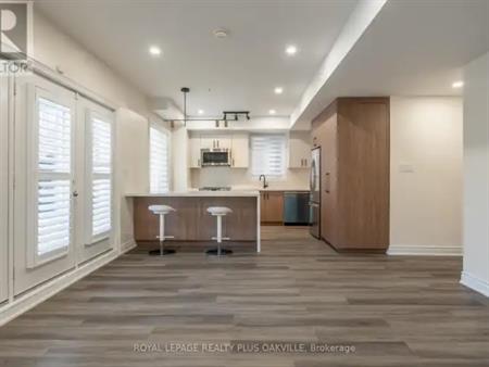 A - 2339 AWENDA DRIVE | A - 2339 AWENDA DRIVE, Oakville