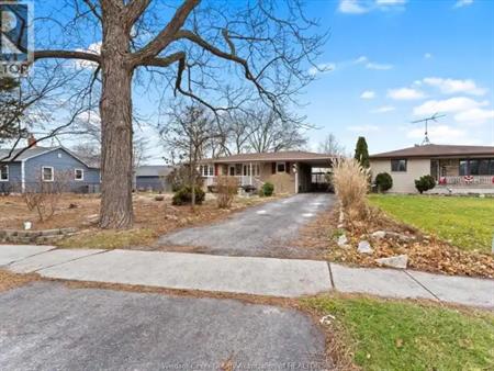 225 FORT STREET | 225 FORT STREET, Amherstburg