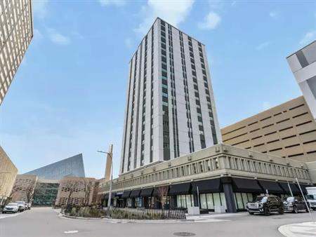 The Churchill Apartments | 10015 103 Avenue NW, Edmonton