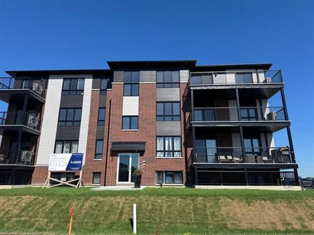 4-1/2 - 1 mois gratuit à la signature