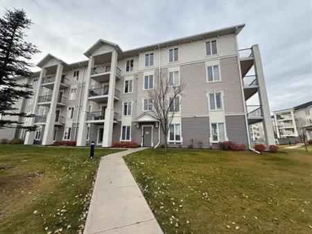 2 bedroom and 2 bathroom | 2204 - 333 Taravista Drive NE, Calgary