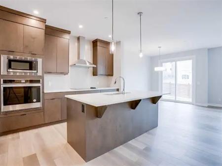 New 3 bedroom house | 77 Calhoun Crescent Northeast, Calgary