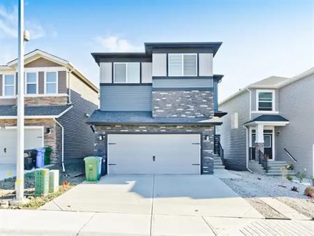 Modern 2 bedroom walkout basement with Dedicated parking slot | 179 Nolanhurst Heights Northwest, Calgary