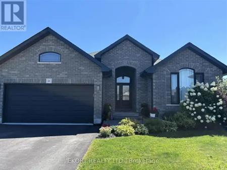 64 FARMINGTON CRESCENT | 64 FARMINGTON CRESCENT, Belleville