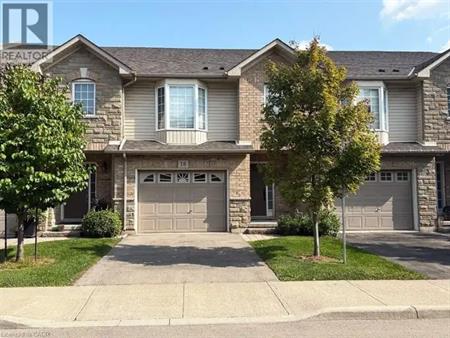 25 IVYBRIDGE Beach Unit# 16 | 25 IVYBRIDGE Beach Unit# 16, Stoney Creek