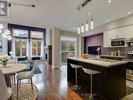 868 FLETCHER CIRCLE | 868 FLETCHER CIRCLE, Ottawa