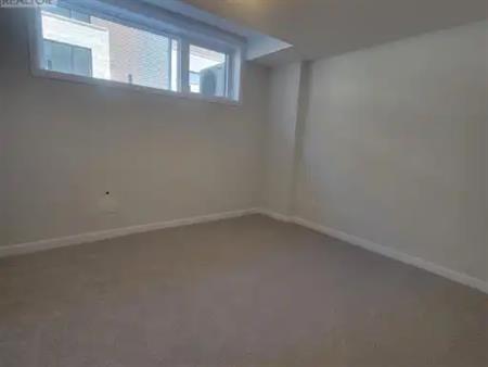 801 ARCADIAN PRIVATE | 801 ARCADIAN PRIVATE, Ottawa