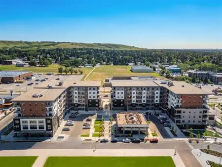 Plaza Apartments | 5055 Northland Drive NW, Calgary