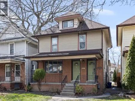 835 MOY Unit# UPPER | 835 MOY Unit# UPPER, Windsor