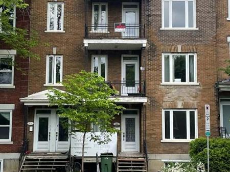 Grand 7 1/2 - Quartier Montcalm