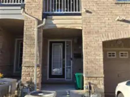 6 BURNSBOROUGH STREET | 6 BURNSBOROUGH STREET, Ajax