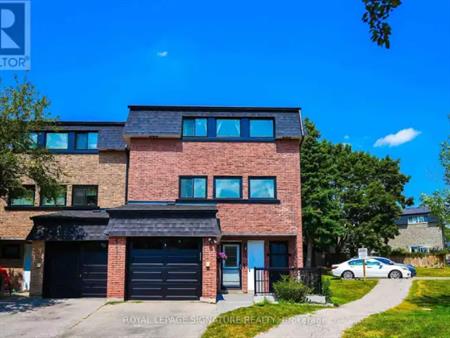 14 POPLAR CRESCENT | 14 POPLAR CRESCENT, Aurora