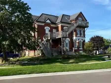 9 - 75 MCINTYRE CRESCENT | 9 - 75 MCINTYRE CRESCENT, Halton Hills