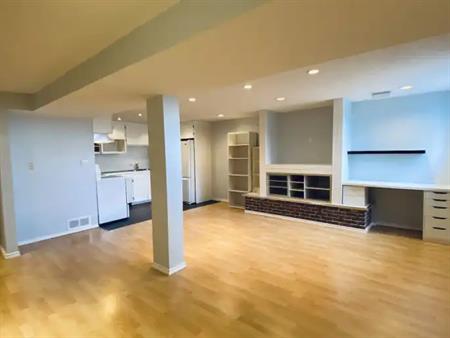 HUNTINGTON HILLS CORNER LOT - 2BR, 1 FULL BATH, LOWER LEVEL FOR REN | Calgary