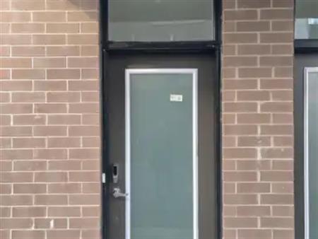 K - 380 ROLLING MEADOW CRESCENT | K - 380 ROLLING MEADOW CRESCENT, Ottawa