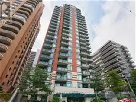 701 - 570 LAURIER AVENUE W | 701 - 570 LAURIER AVENUE W, Ottawa