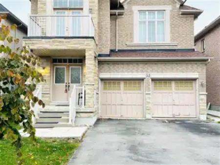 52 CORNER BROOK CRESCENT | 52 CORNER BROOK CRESCENT, Vaughan