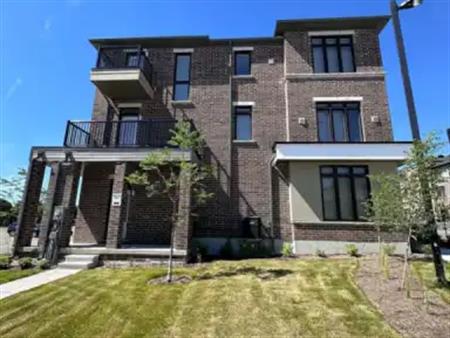 201 - 585 COLBOURNE STREET E | 201 - 585 COLBOURNE STREET E, Brantford