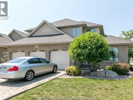 303 SHOREVIEW CIRCLE | 303 SHOREVIEW CIRCLE, Windsor