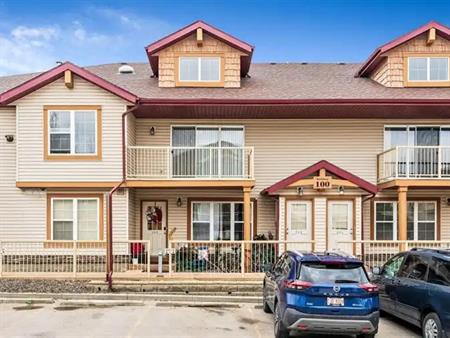 $500 DAMAGE DEPOSIT | 103 - 100 Panatella Landing Northwest, Calgary