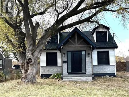 3555 HOWARD | 3555 HOWARD, Windsor