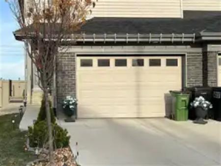 3-Bedrooms plus a bonus room Semi-detached Duplex for Rent in  Chappelle, SW Edm | 7552 Creighton Place Southwest, Edmonton