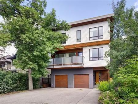 Modern & Sleek Cliff Bungalow Town Home | 602 - 602 24 Avenue Southwest, Calgary