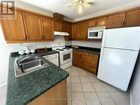 111 ATHABASKA ROAD | 111 ATHABASKA ROAD, Barrie