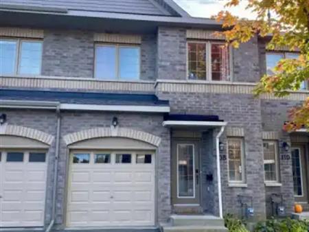 108 CAMDEN PRIVATE | 108 CAMDEN PRIVATE, Ottawa