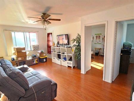 Très beau 4 1/2 ensoleillé à Deux Montagnes