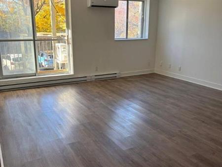 2 CH - 1 SDB - Gatineau - $1,795 /mo