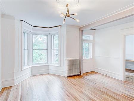 7 1/2 - Montréal (Mile End) - 2 850 $/mois