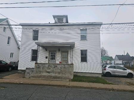 4 1/2 Semi détaché St-Joseph de Sorel