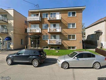 4 1/2 à louer pour le 1er décembre