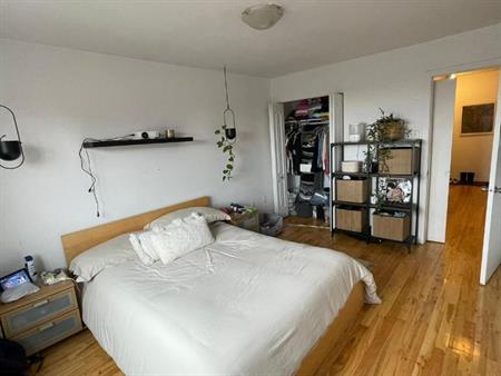 Cession de bail – 3 ½ lumineux au 3e étage (H2P 1X3)