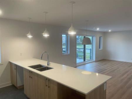 2 CH - 1 SDB - Granby - $1,590 /mo