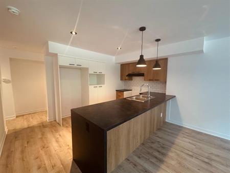 Logement 4 1/2 neuf - Avril 2026