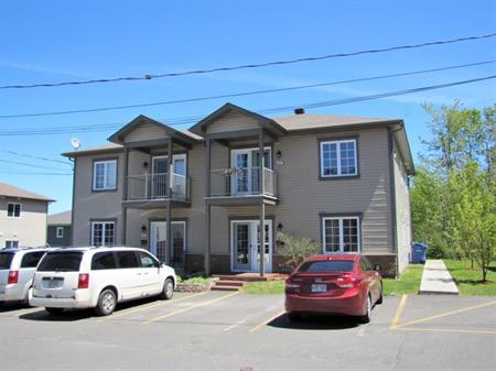 5 1/2 à louer près parc, école, rez-de-jardin