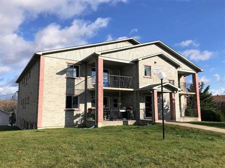 Superbe 3½ à 900$ - Secteur Ascot