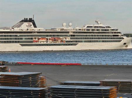 Condo 4.5 pieces meublé à louer